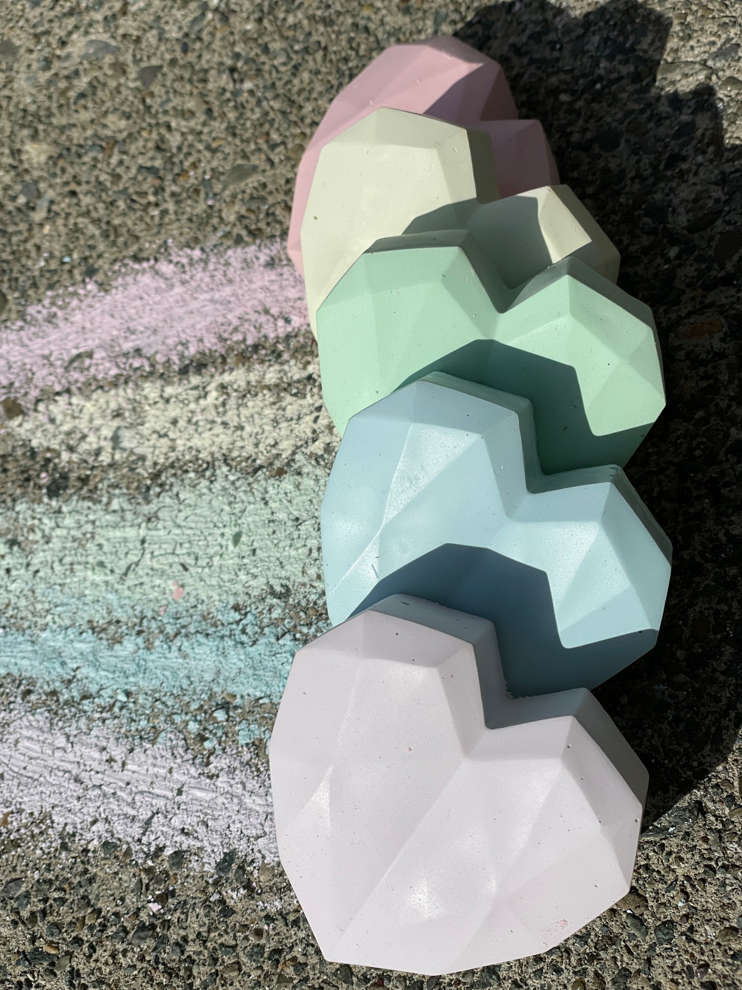 Geometric Hearts Chalk Set