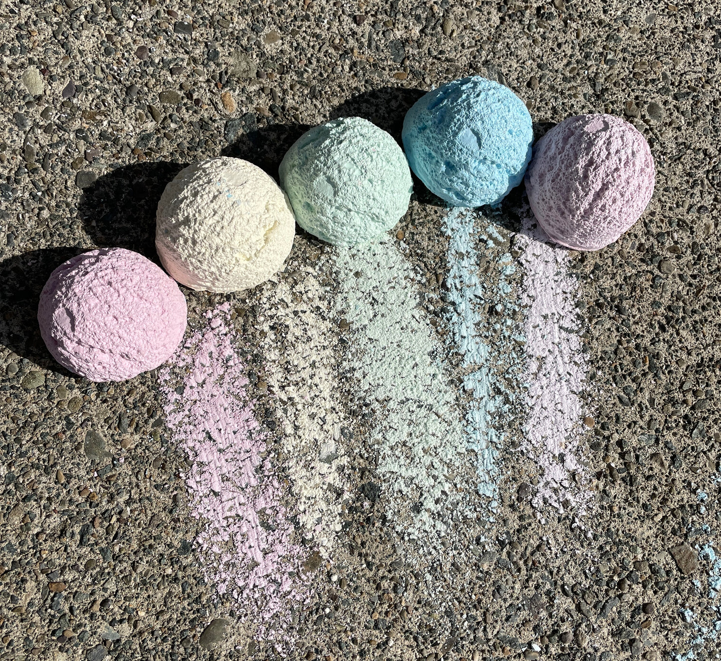 Icecream Cone and Scoops Chalk Set