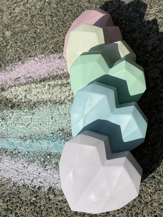 Geometric Hearts Chalk Set